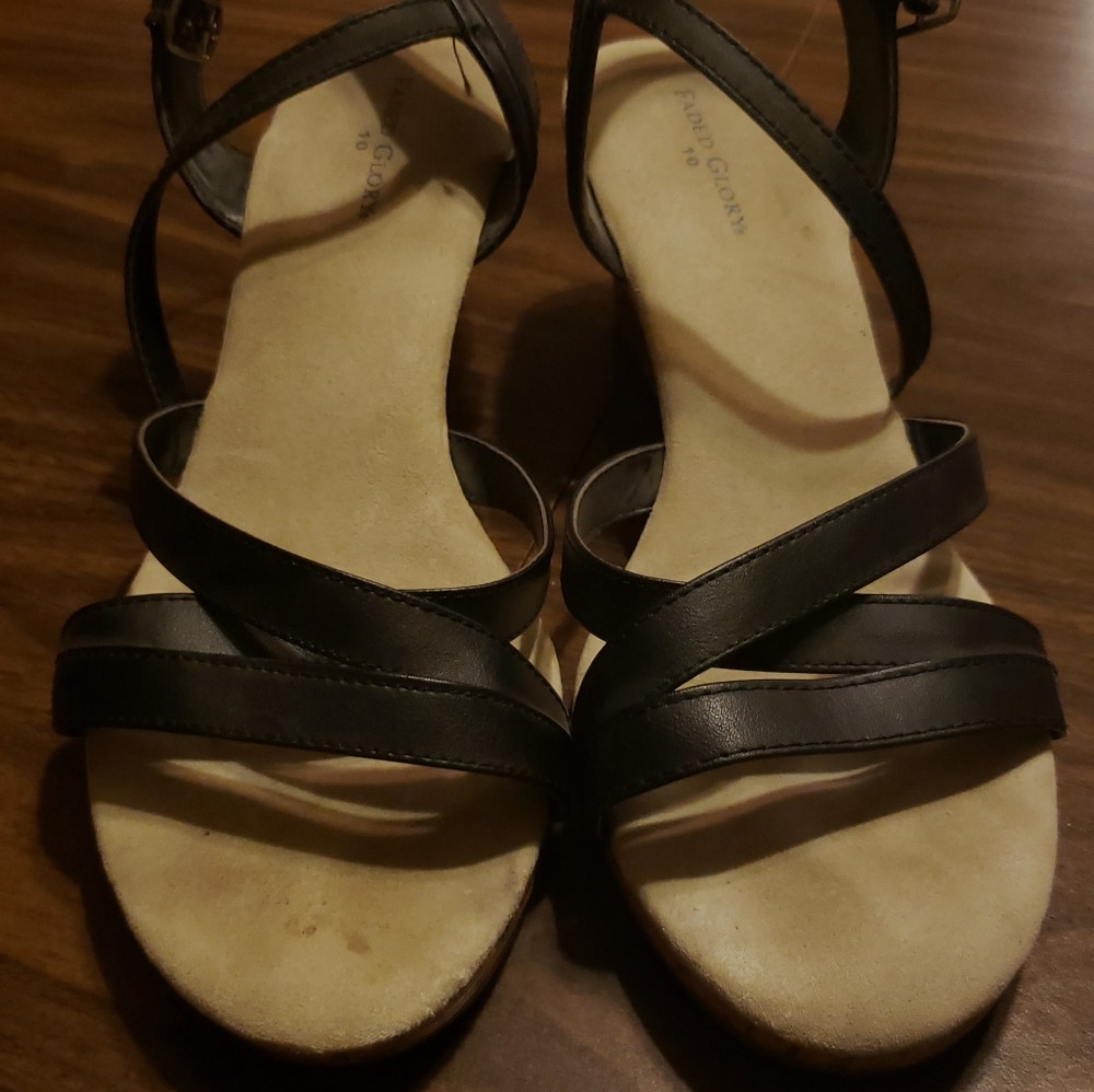 Heeled sandals